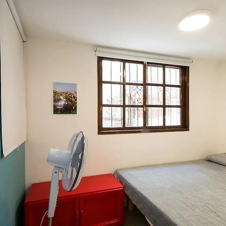 Cozy Apartment In The Carmel Center Хайфа Екстер'єр фото