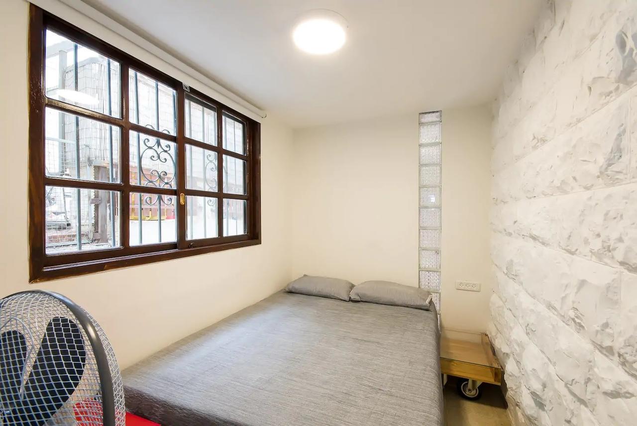 Cozy Apartment In The Carmel Center Хайфа Екстер'єр фото