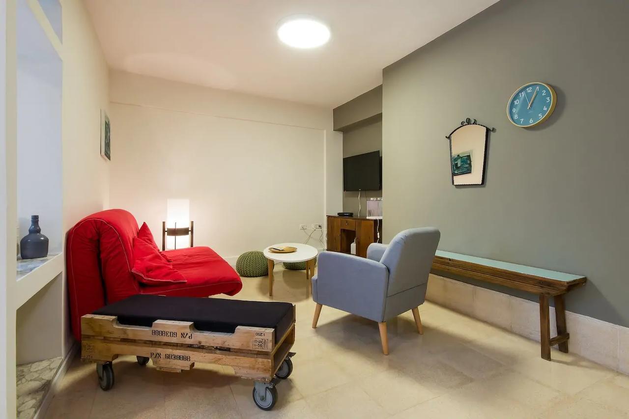 Cozy Apartment In The Carmel Center Хайфа Екстер'єр фото